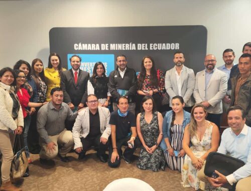 Seminario para periodistas destaca compromiso de la industria minera con el desarrollo sostenible en Ecuador