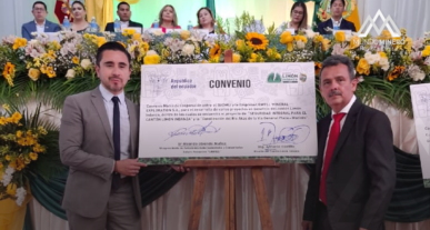 Lowell y GAD de Limón Indanza firman convenio de desarrollo sostenible